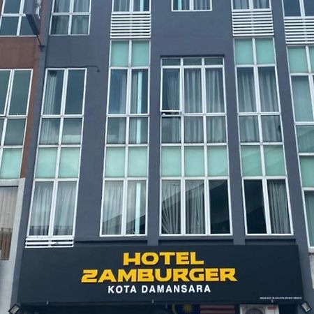 Hotel Zamburger Kota Damansara Ngoại thất bức ảnh